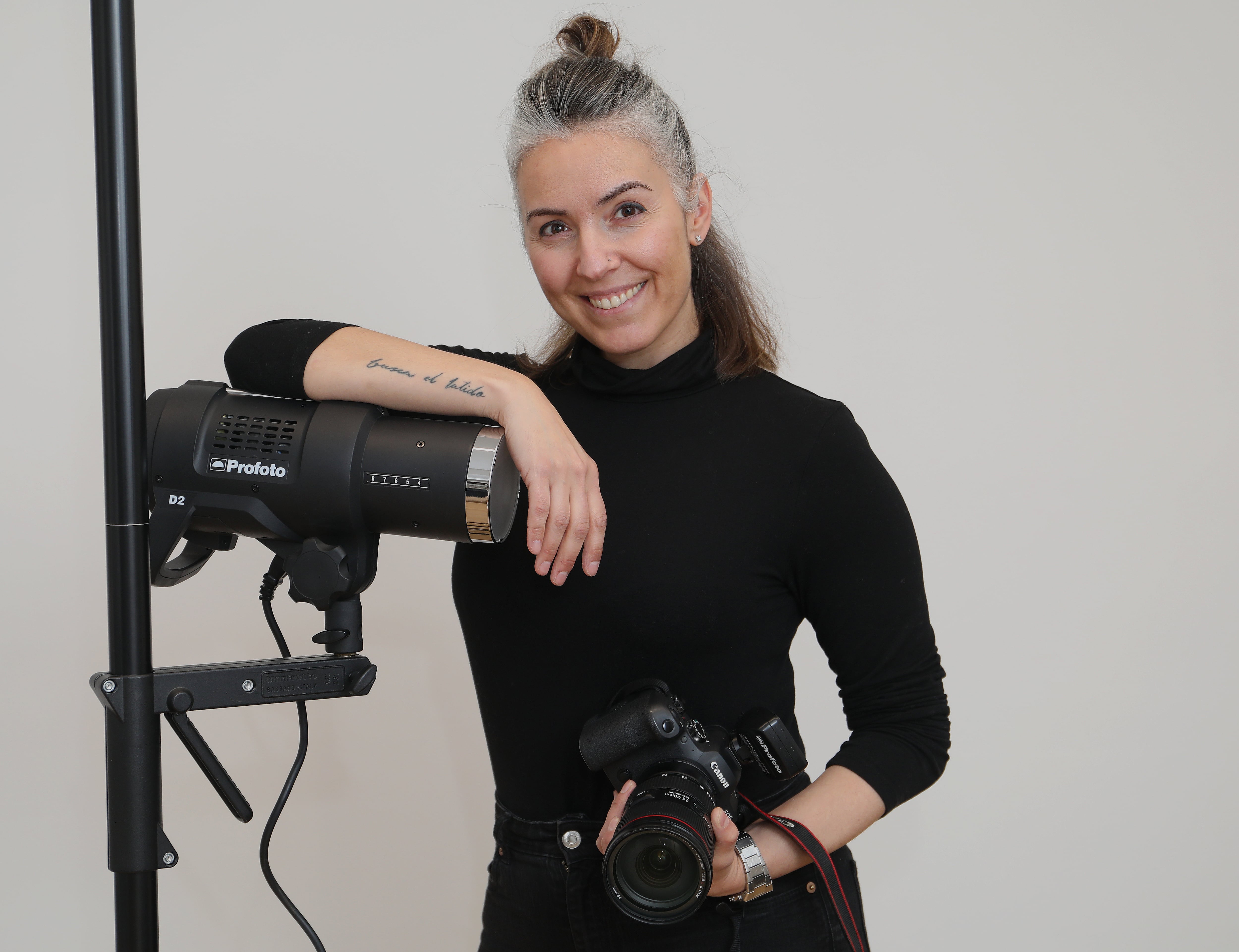 La fotógrafa palentina Verónica Muniosguren ha sido nominada en tres categorías de los Premios Goya de Fotografía y Vídeo Profesional  creados en Aragón en 1983 y con proyección internacional