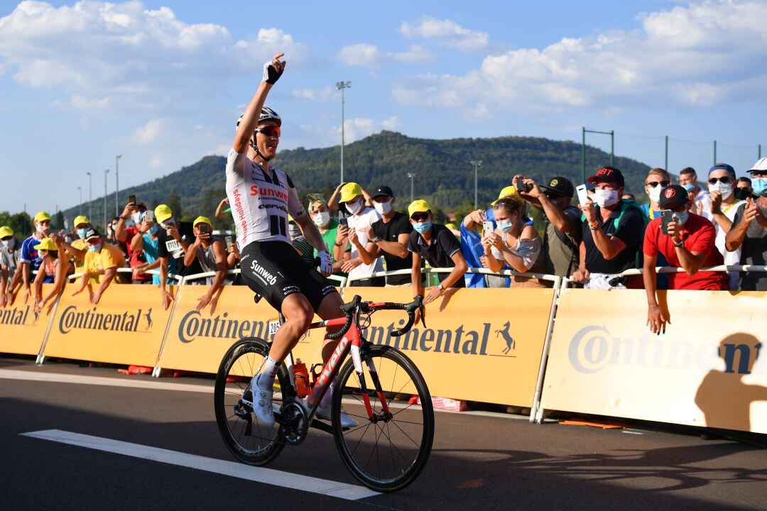 Andersen celebra la victoria en la etapa