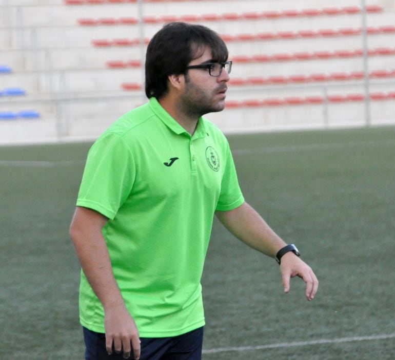 Mario Cartagena, entrenador del Elda Industrial C. F.