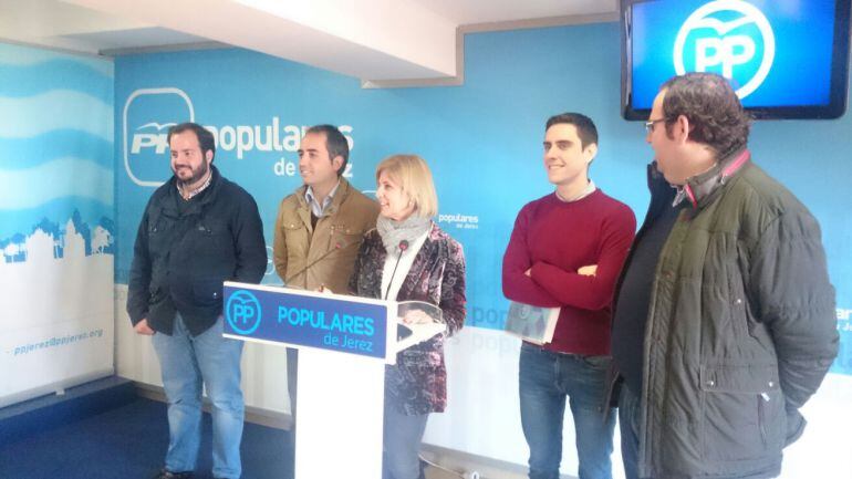 Imagen de la rueda de prensa en la sede del Partido Popular