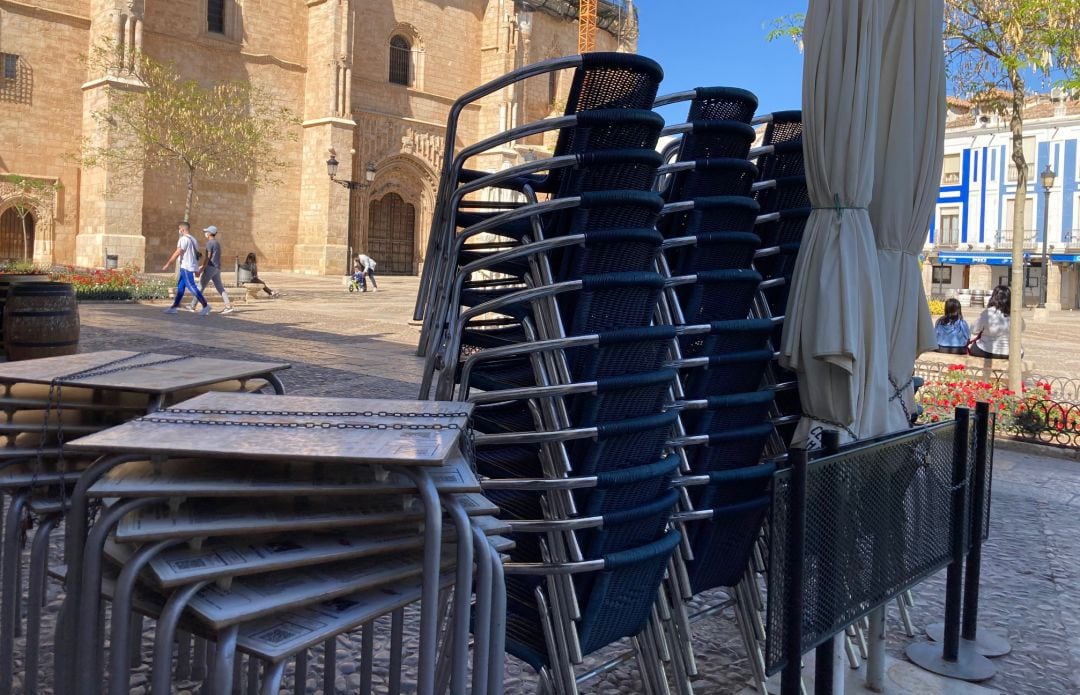 El sector de la Hostelería de Valdepeñas lleva sin poder servir en el interior y en sus terrazas desde el pasado 20 de abril