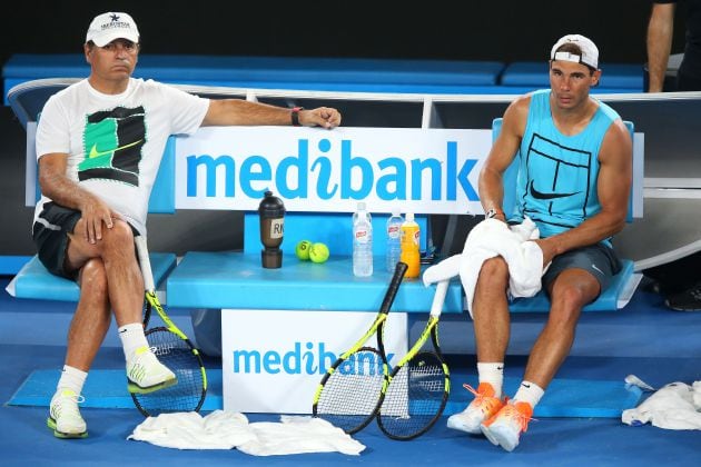 Toni y Rafa Nadal, en el último Open de Australia.