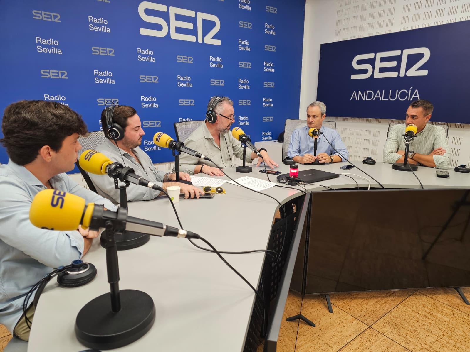 De izquierda a derecha, Nacho Ansó, José Manuel Peña, Paco García, Álvaro Rodríguez del Moral y Emilio Trigo