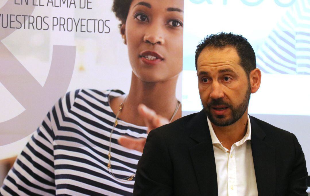 L'entrenador del Sevilla FC, Pablo Machín, en la presentació d'S&You el 9 d'octubre del 2018. (HORITZONTAL)
