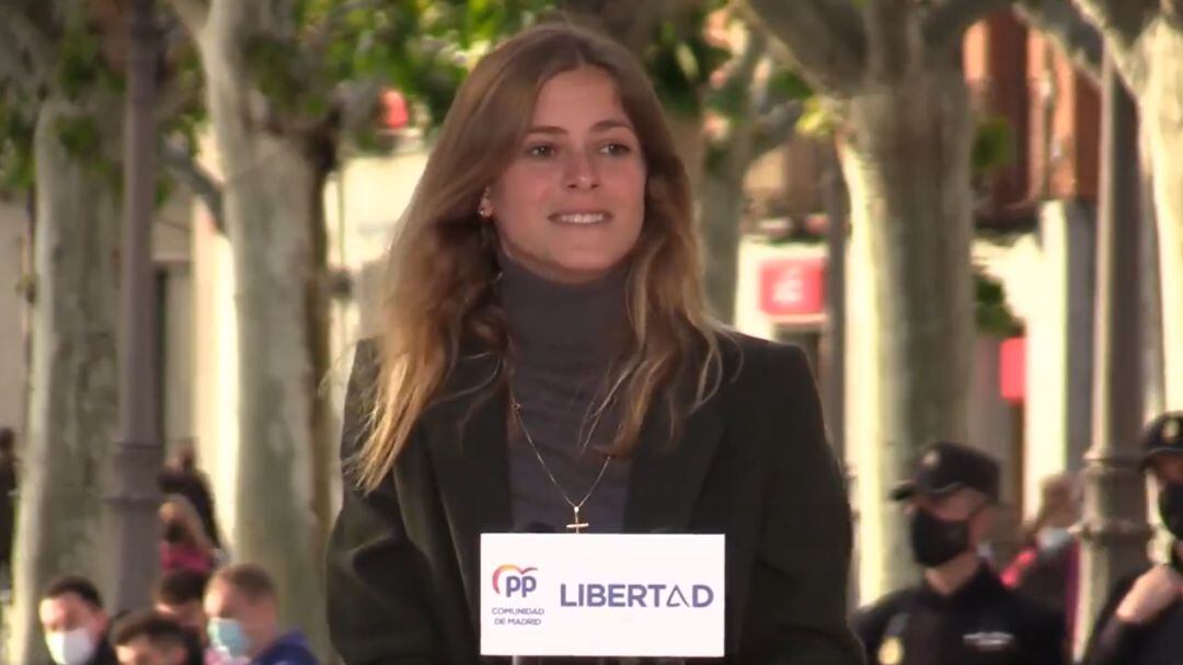 La presidenta nacional de Nuevas Generaciones, Beatriz Fanjul, ha cometido una metedura de pata en los días previos a las elecciones autonómicas de la Comunidad de Madrid