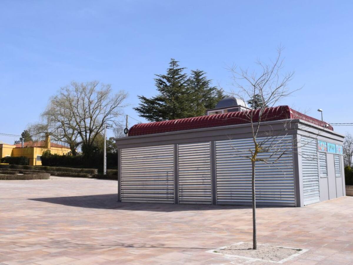 El kiosco de la Virgen se prepara para abrir