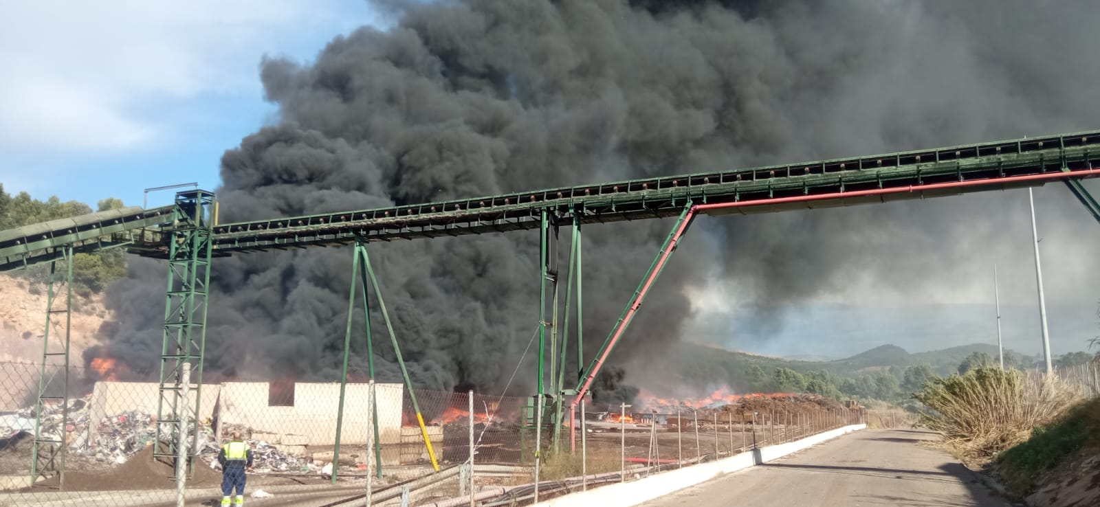 Incendio en la planta de reciclaje de Onda, Reciplasa.