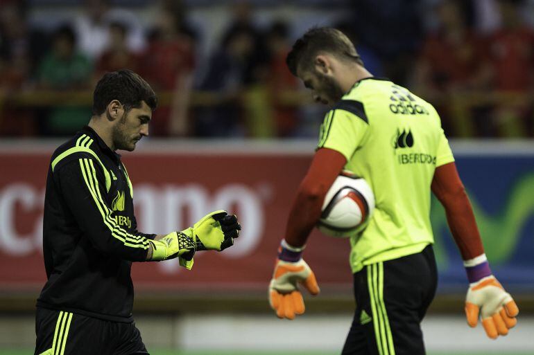 Casillas y De Gea, durante un entrenamiento con la Selección