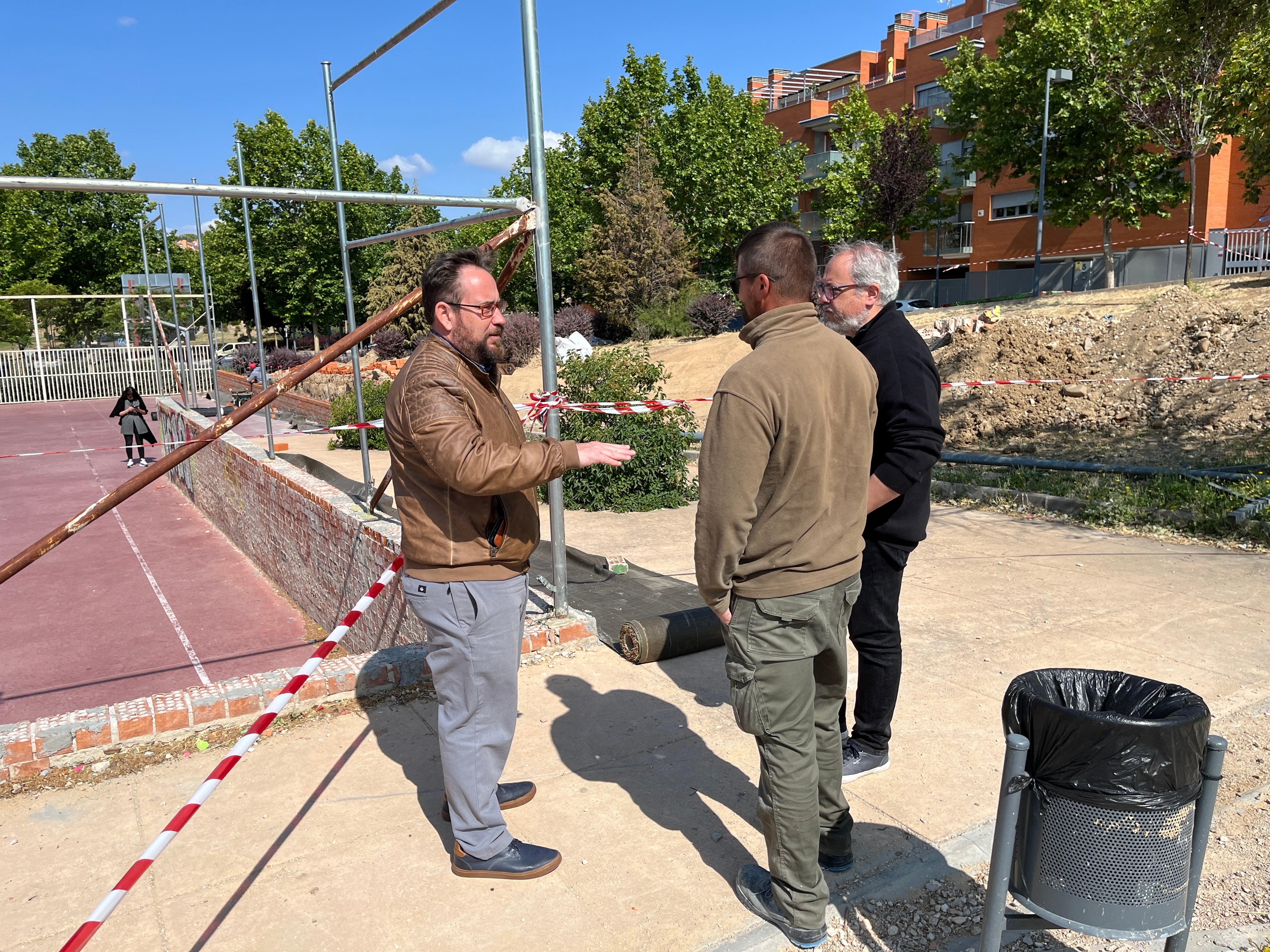 Las pistas deportivas de las calles Lope de Vega y Galicia de Paracuellos de Jarama serán reformadas