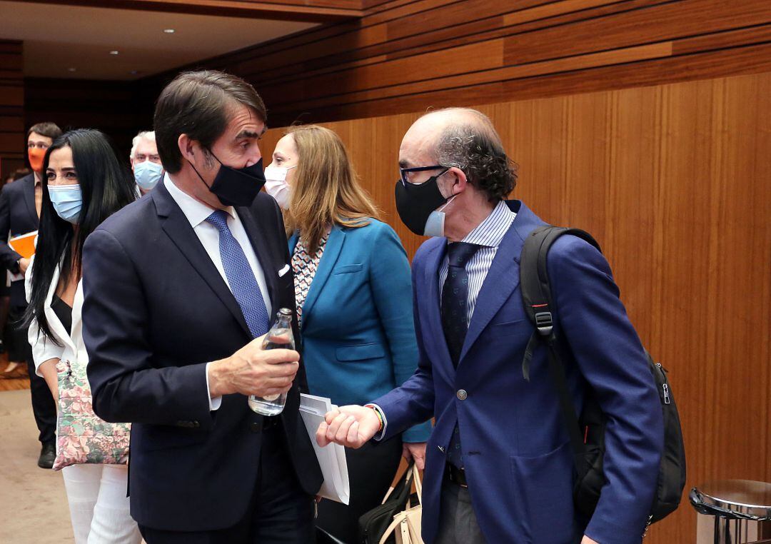 Los consejeros de Fomento y Medio Ambiente y de Cultura y Turismo