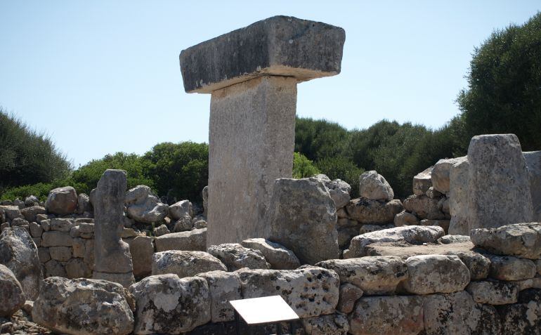 Menorca analiza cómo cuidar los restos arqueológicos.