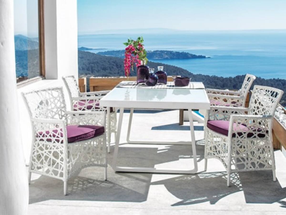 De puertas para afuera