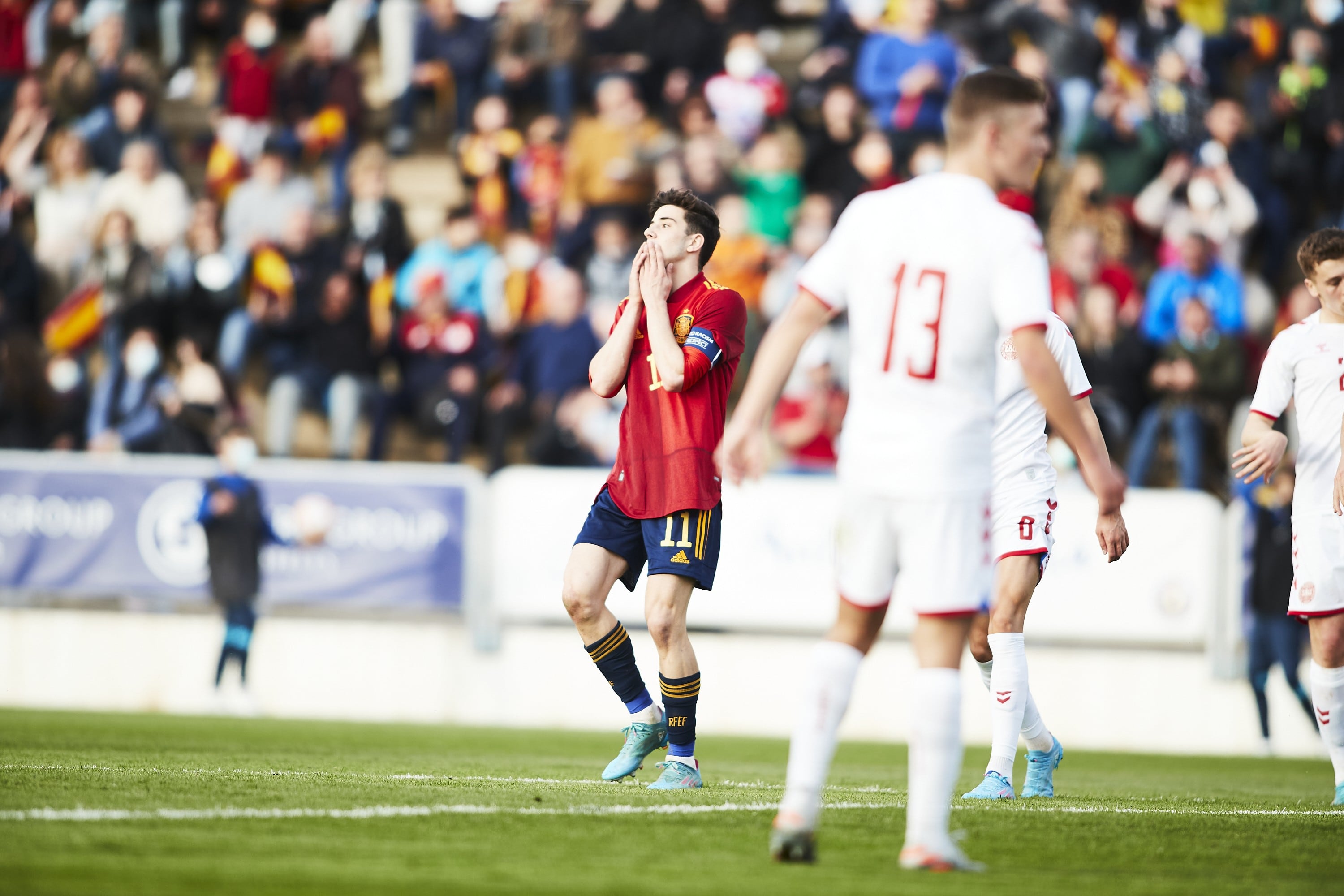 La Sub-19 durante un partido en el Guillermo Amor de Benidorm