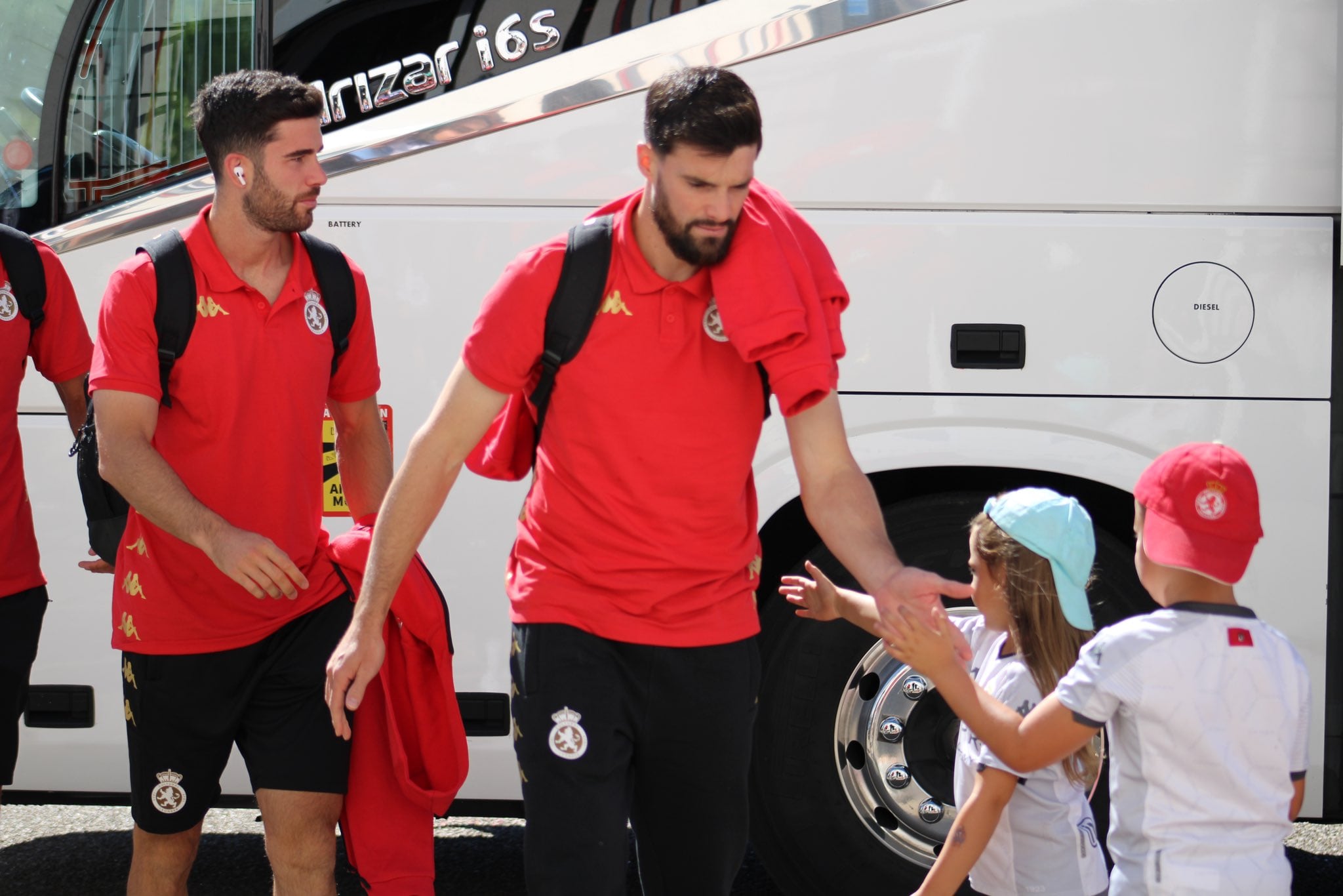 El central navarro jugó 15 partidos con el primer equipo de Osasuna.