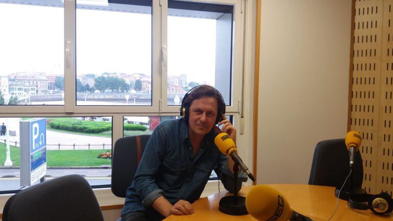 Nacho Vegas en Radio Asturias