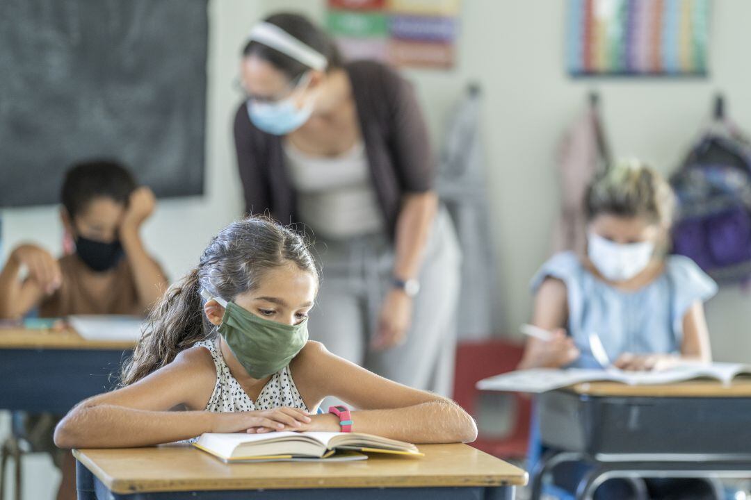 El profesorado ha sido un elemento esencial para prevenir la expansión del COVID en las aulas