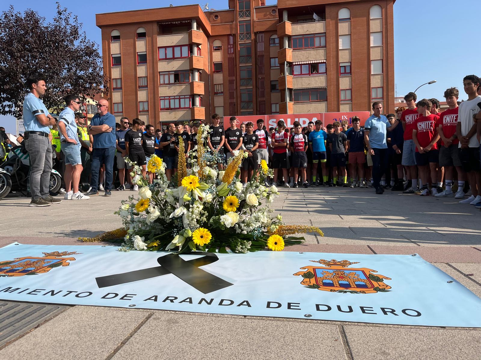 Homenaje en Arandaa Iván Mélendez Luque, joven ciclista fallecido en la Vuelta Júnior a la Ribera del Duero