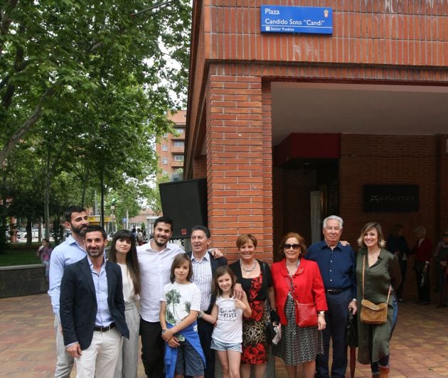 Cándido Soto con su familia en Tres Cantos