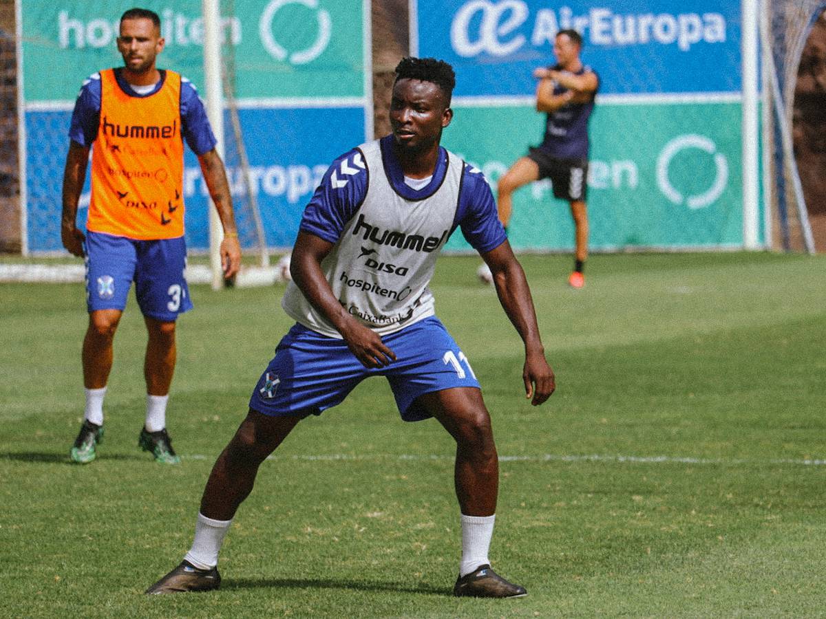 Mo Dauda cuenta con muchas opciones de salir del Tenerife en el próximo mercado invernal.