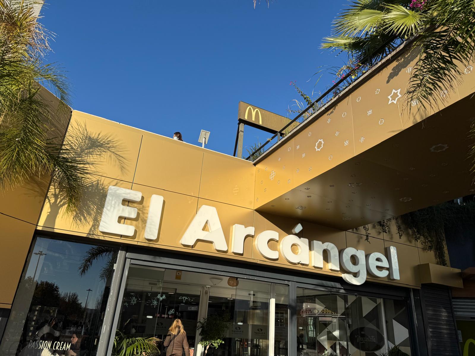 Centro comercial El Arcángel