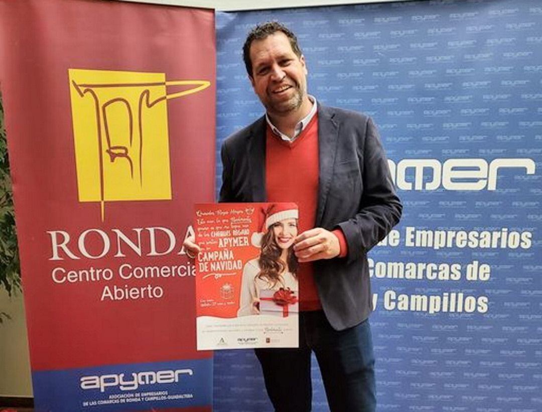 El presidente de la asociación de empresarios, Antonio Palma, en la presentación de la campaña