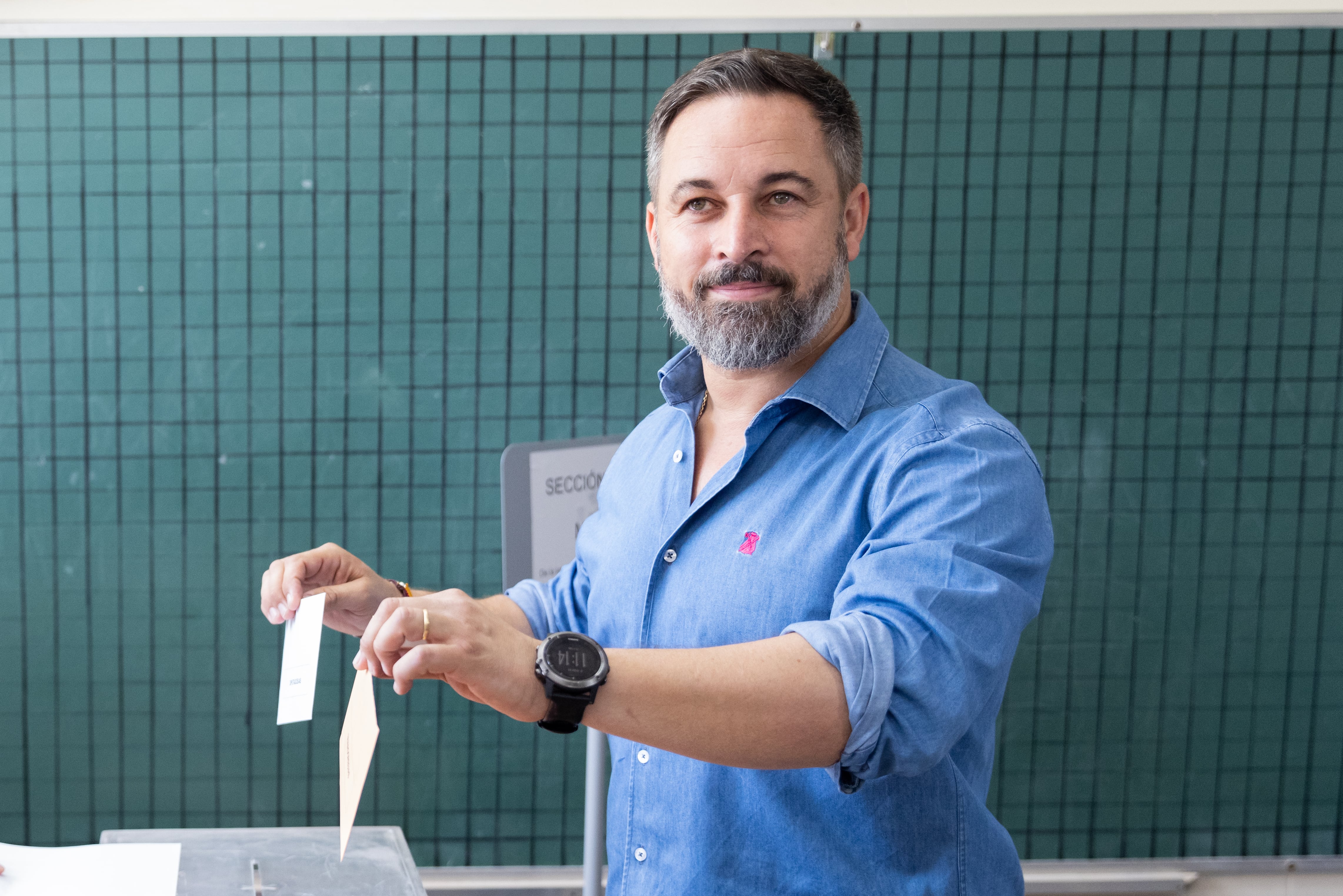 VARIOUS CITIES, SPAIN - JULY 23: Santiago Abascal of VOX attends to vote at the electoral college on July 23, 2023 in Madrid, Spain. Voters in Spain head to the polls on July 23 to cast their votes and elect Spain&#039;s next government. (Photo by Aldara Zarraoa/Getty Images)