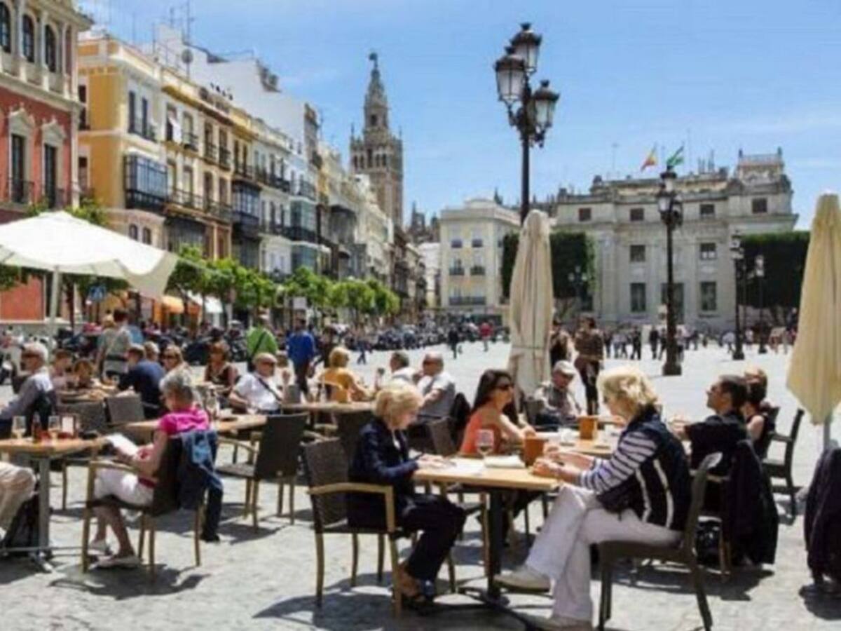 La hostelería pide adelantar al 14 de junio la desescalada ante la baja incidencia