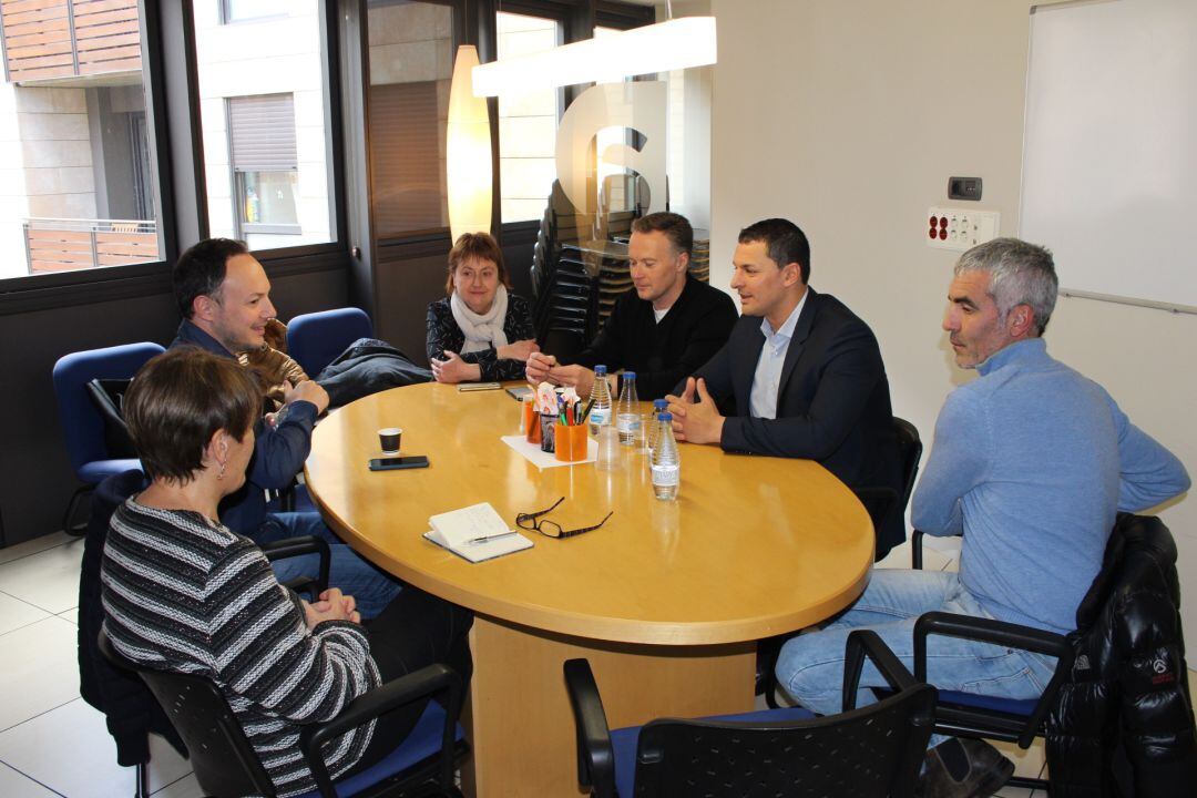 Espot i Suñé es reuneixen amb els consellers electes de Liberals d'Andorra