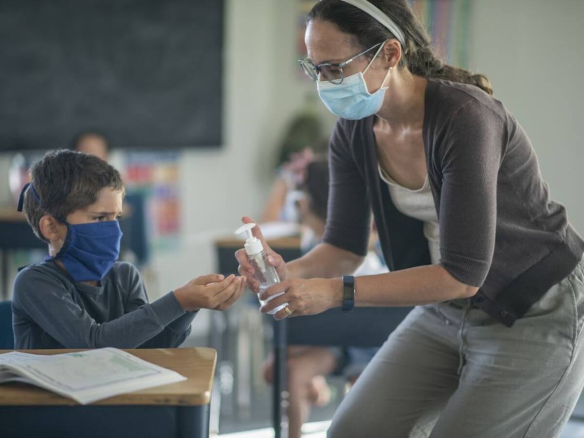 Los Fondos Covid no han solucionado las desigualdades educativas provocadas por la pandemia, según Cole Seguro