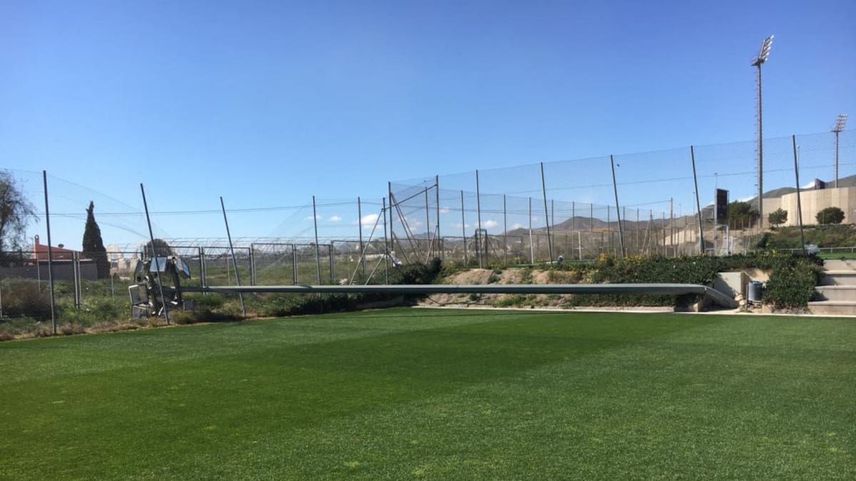 Suspenden los entrenamientos en las instalaciones municipales al aire libre de Lorca por el viento