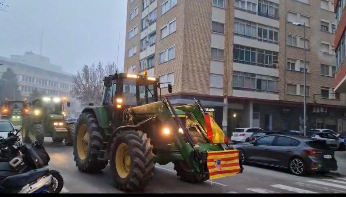 Los tractores recorrían todas las calles de Huesca el pasado 6 de febrero