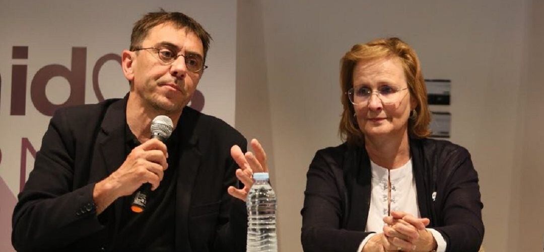 Monedero y Marián González en un acto político en San Sebastián de los Reyes