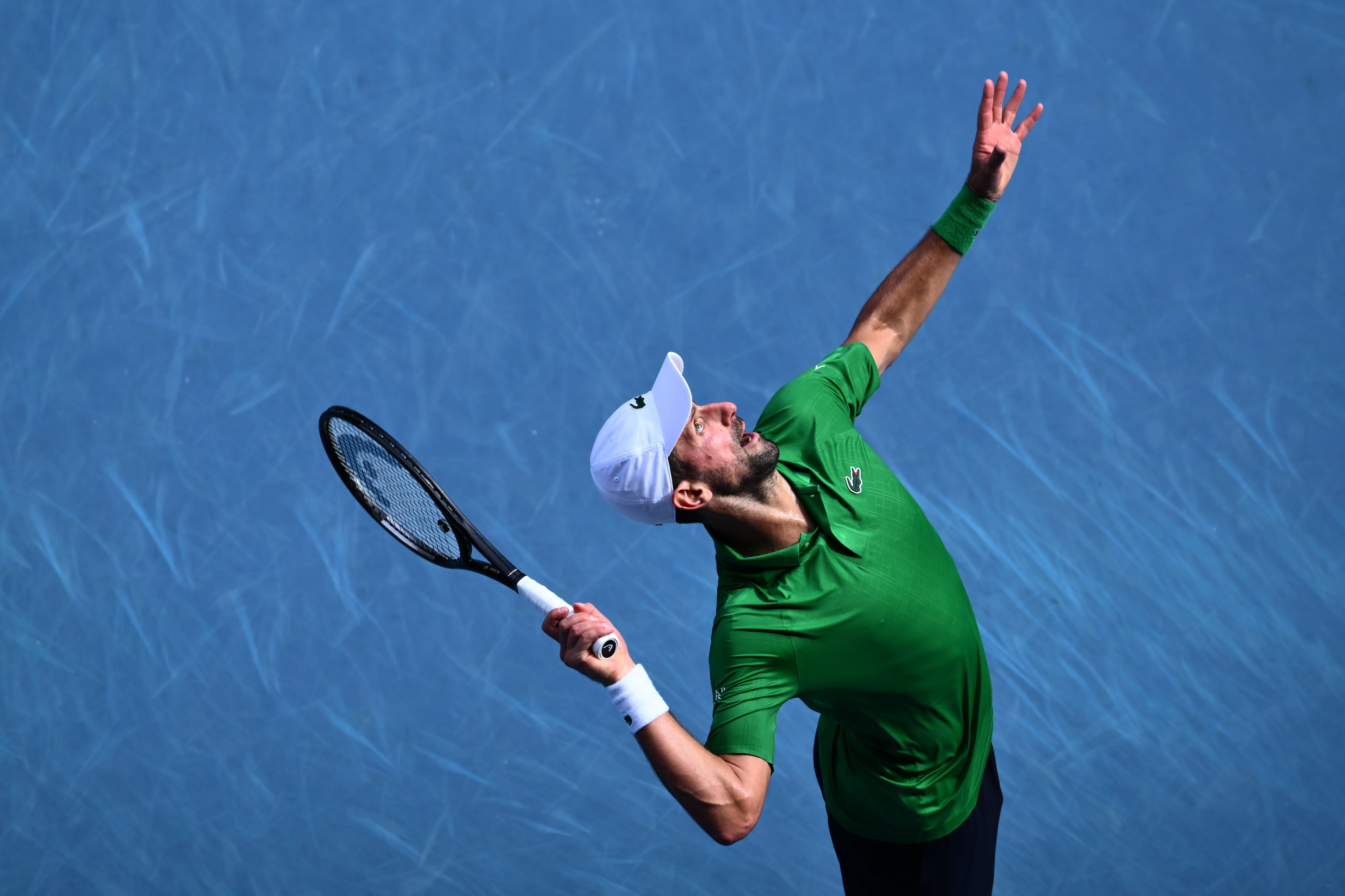 Novak Djokovic saca ante Lorenzo Musetti