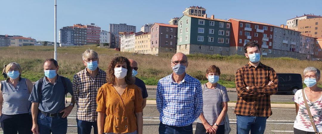 Miembros del Bloque en la zona en la que se va a construir