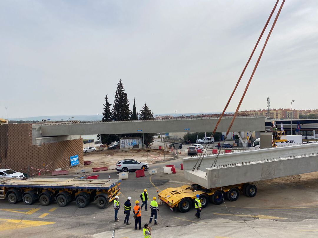 Trabajos en el tramo municipal de la obra de la Ronda Norte a la altura del Polígono Pedroche en Córdoba