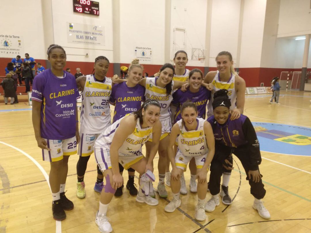 La laguneras celebran el último triunfo liguero ante el Alaurín