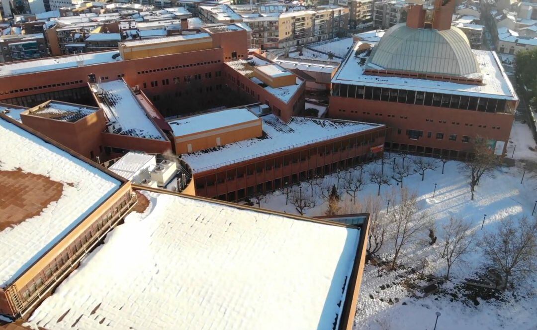 El servicio de emergencias 112 ha utilizado drones para comprobar las seguridad en la vuelta a las clases y este es el aspecto que presentaba el campus de Leganés de la UC3M.