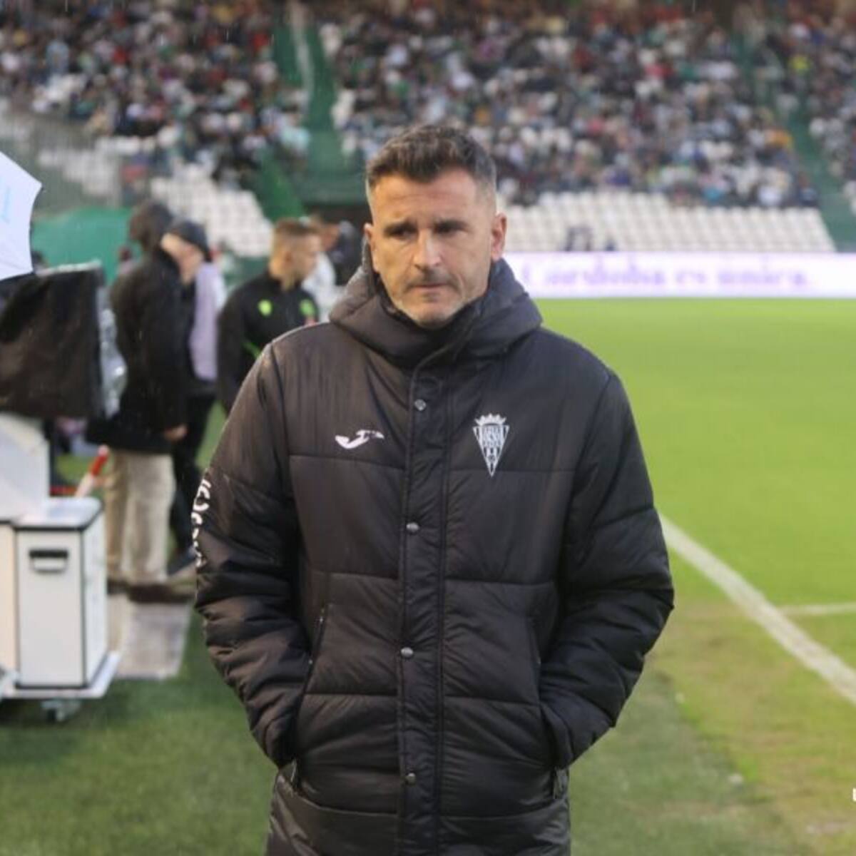 “Si solo vas a defenderte a Almería, difícil”