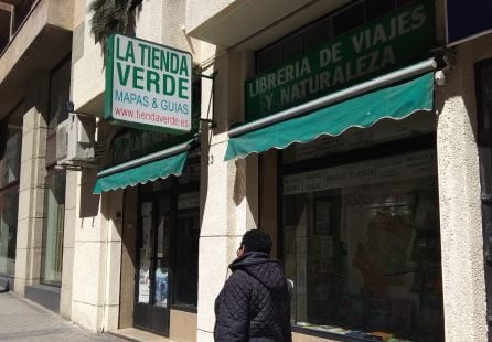 La tienda verde, en Maudes, 23.