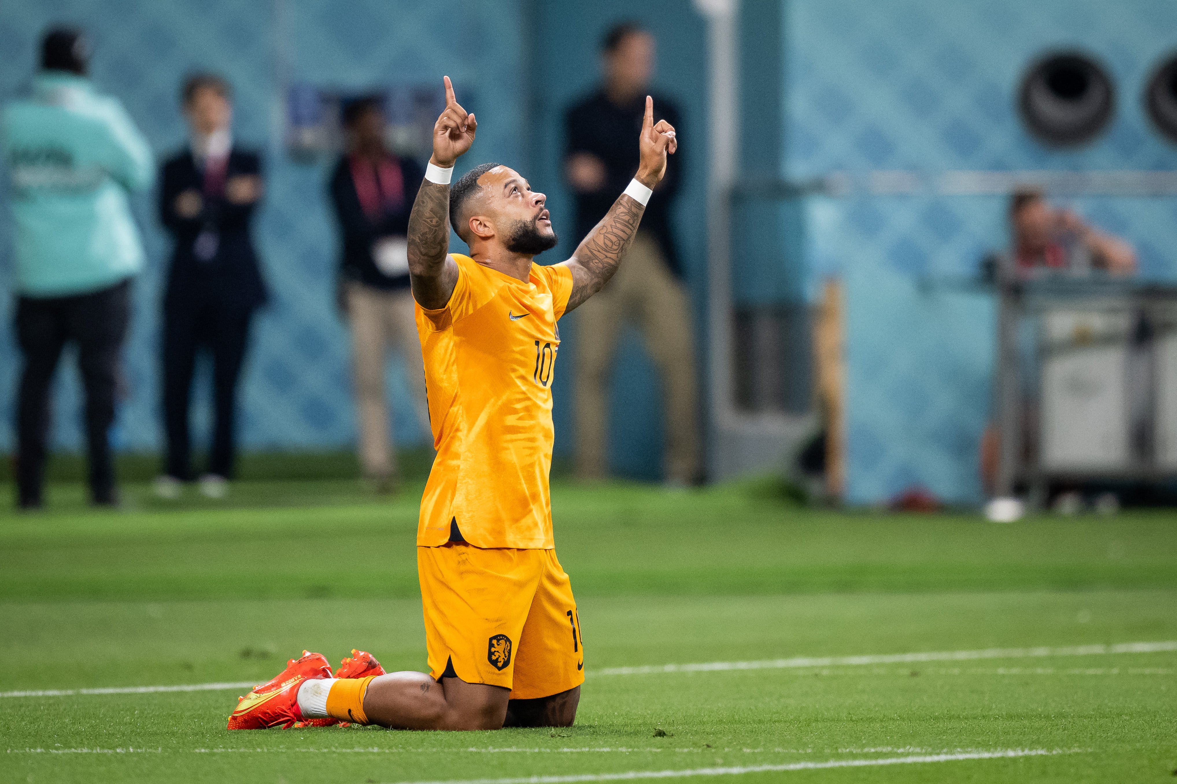 Memphis Depay celebra el tanto ante Estados Unidos.