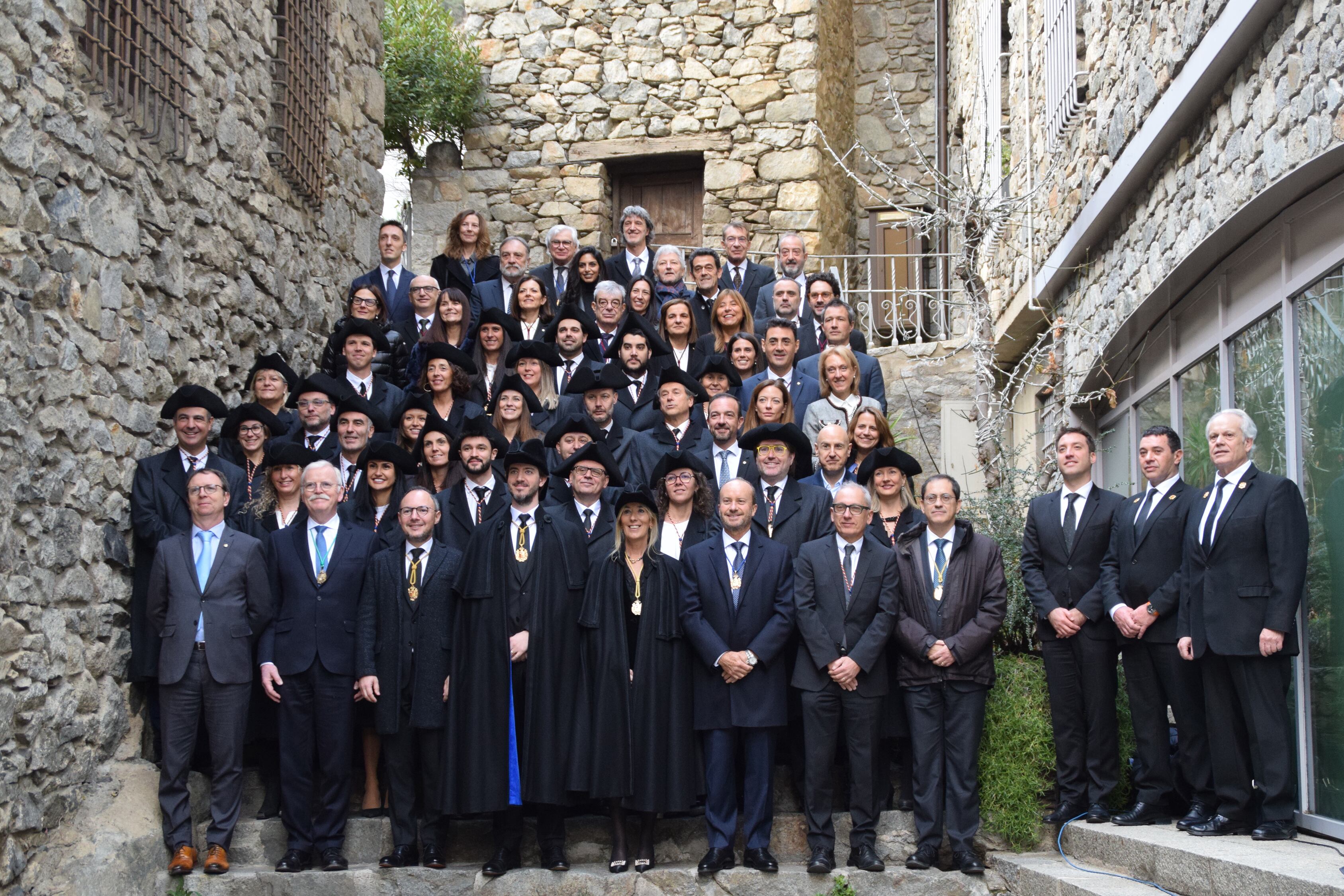 Els membres del Consell General i del Govern després de la tradicional sessió del consell de Sant Tomàs