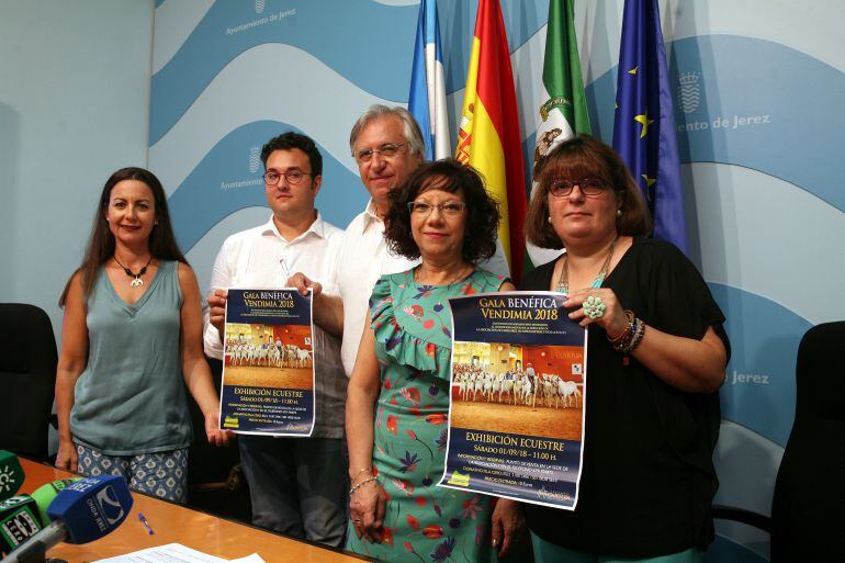 Presentación de la Gala solidartia en el Ayuntamiento de Jerez