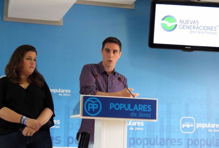 Jaime Espinar, concejal del PP, durante la rueda de prensa de este jueves