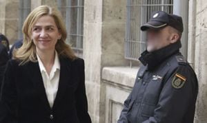 La infanta Cristina, a su llegada a los juzgados de Palma, donde declaró como imputada en febrero de 2014.