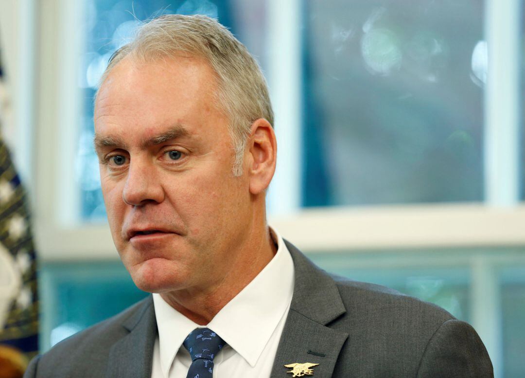 El secretario del Interior Ryan Zinke