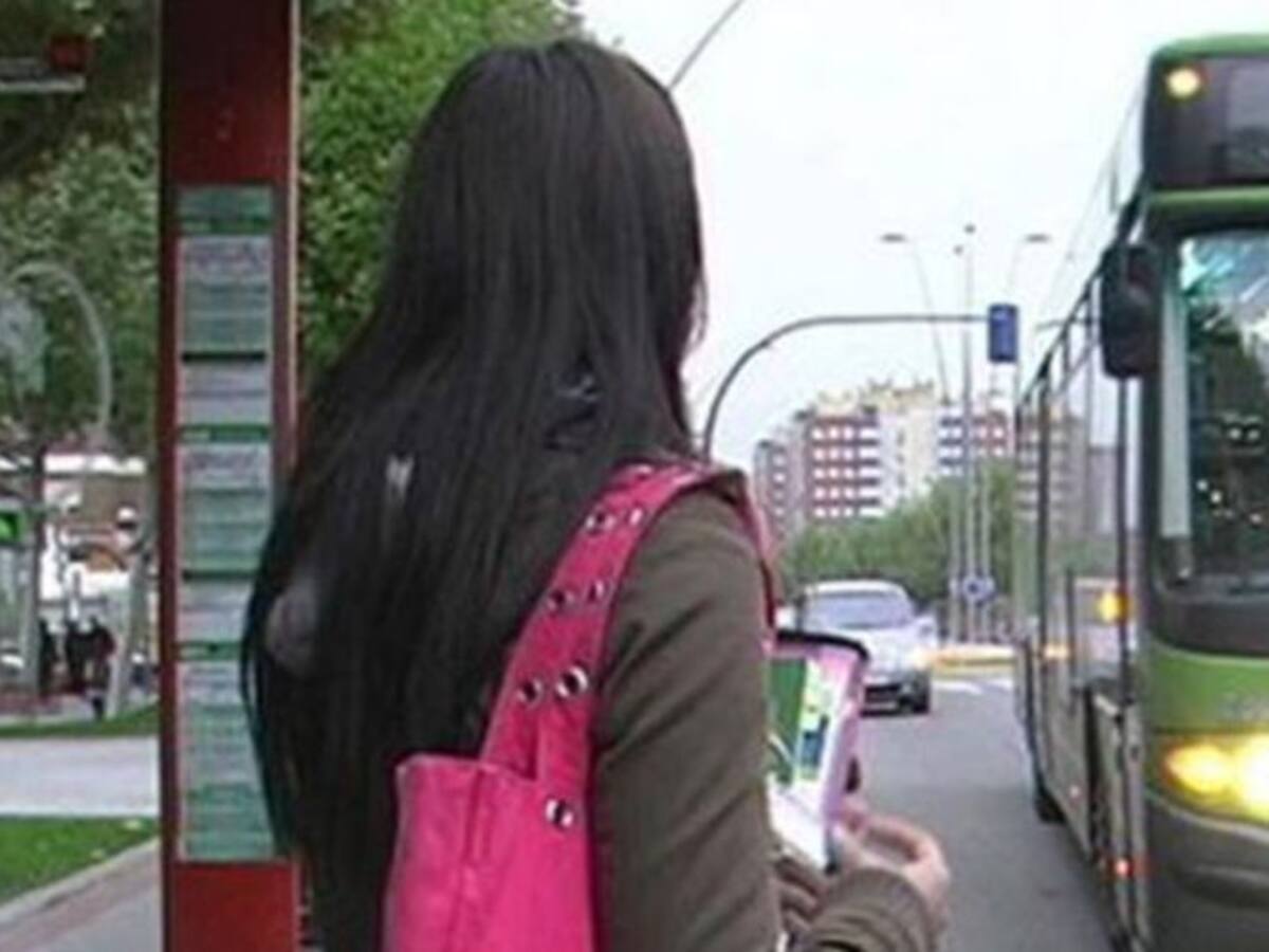 62 parleñas han utilizado las paradas a demanda nocturnas en tan sólo dos semanas