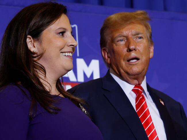 Elise Stefanik y Donald Trump, durante un acto del Partido Republicano.