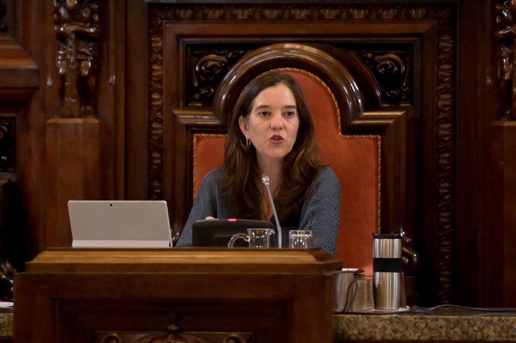 A CORUÑA, GALICIA, SPAIN - FEBRUARY 11: The mayor of A Coruña, Ines Rey, speaks during a question of confidence, at the Palacio Municipal de Maria Pita, on 11 February, 2025 in A Coruña, Galicia, Spain. The municipal plenary of A Coruña submits the mayoress of A Coruña to a question of confidence after last Thursday, February 6, the budget for 2025 presented by the socialist government of the City Council did not go ahead, due to the vote against by PP and BNG. (Photo By M. Dylan/Europa Press via Getty Images)
