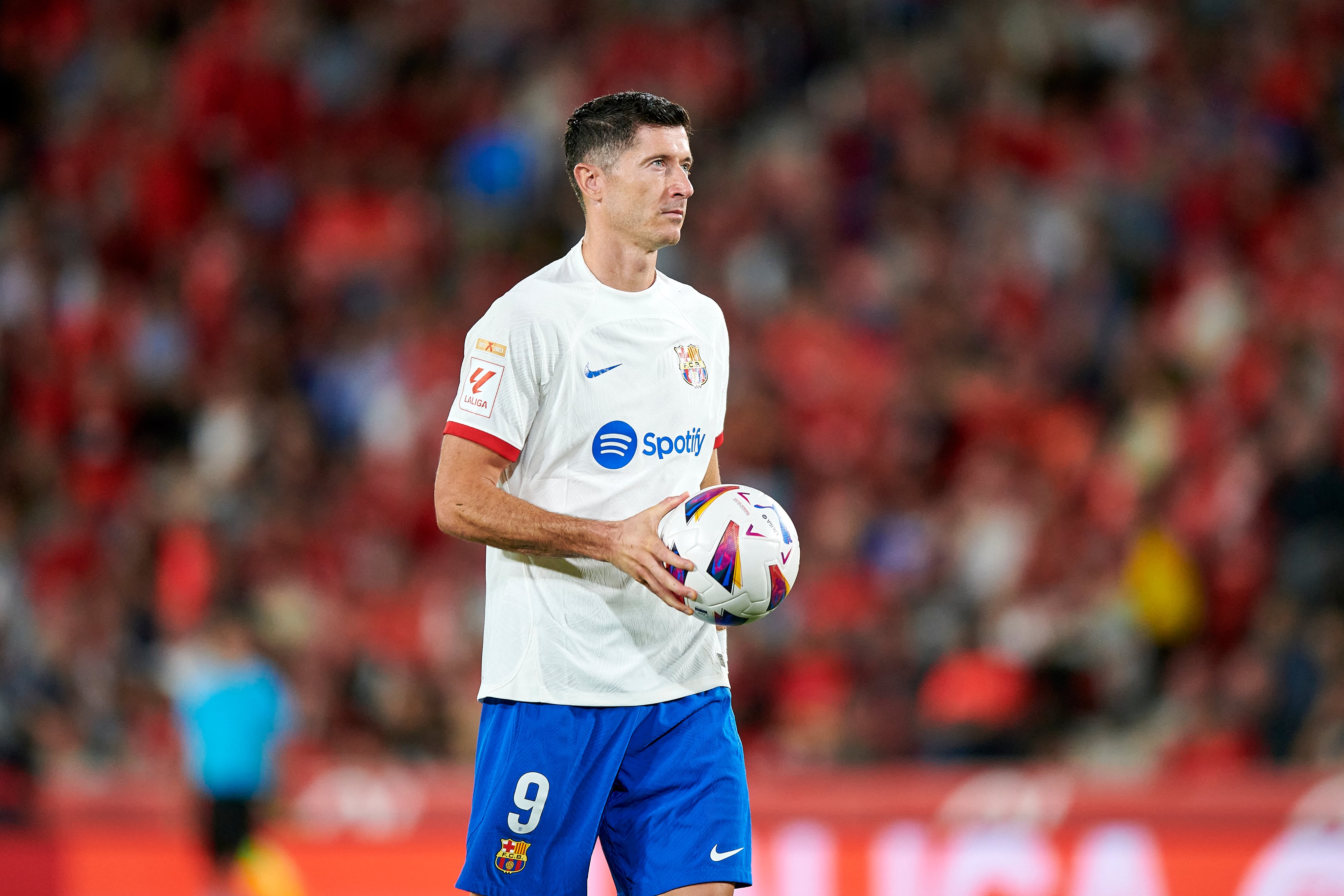 MALLORCA, SPAIN - SEPTEMBER 26: Robert Lewandowski of FC Barcelona looks on during the LaLiga EA Sports match between RCD Mallorca and FC Barcelona at Estadi de Son Moix on September 26, 2023 in Mallorca, Spain. (Photo by Cristian Trujillo/Quality Sport Images/Getty Images)