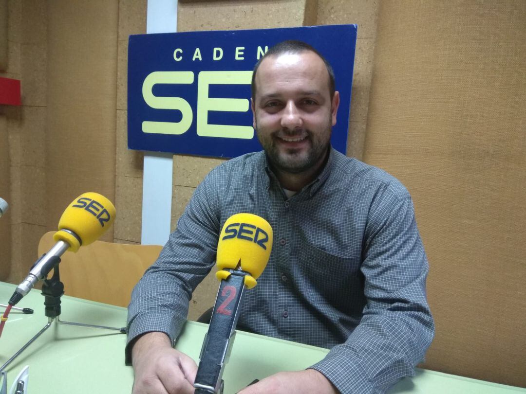 Álvaro Carreño ha visitado los estudios de Radio Coca SER Ronda